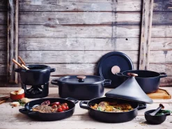 Alva Grillpan / Grillplaat Nori ø 28 cm + Gratis Leren Handvaten - geschikt voor alle warmtebronnen - geëmailleerde anti-aanbaklaag