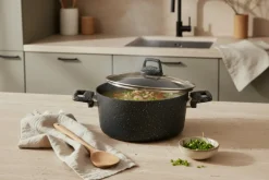 Cookinglife Kookpan met deksel - Black Speckle - Aluminium ø 20 cm / 2.7 liter - Geschikt voor alle warmtebronnen - standaard anti-aanbaklaag
