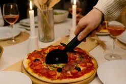Cookinglife Pizzaoven Startset Houtgestookt - Met 10 kg Eiken Pellets, Pizzaschep & Pizzasnijder