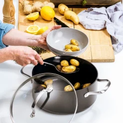 GreenPan Kookpan Copenhagen Zwart ø 24 cm / 5.2 Liter - keramische anti-aanbaklaag