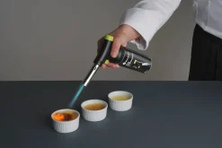 Hendi BBQ Aansteker / Creme Brulee Brander / Koksbrander - met gasbus + Extra Butaan Gas Navullingen - 4 Stuks