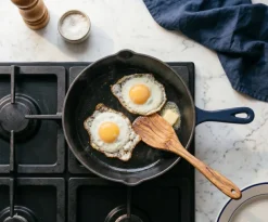 Keij Kamado Koekenpan Skillet Blauw - Gietijzer - ø 25.5 cm - geëmailleerde anti-aanbaklaag