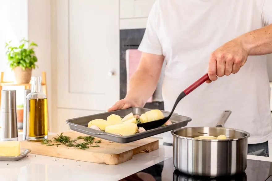 KitchenAid Groentelepel Classic Keizerrood 34 cm