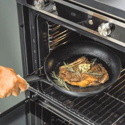 KitchenAid Koekenpannenset Classic Forged 3-delig - ø 20, 24 & 28 cm - keramische anti-aanbaklaag