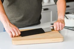 KitchenAid Koksmes Gourmet 20 cm + Gratis mesbeschermer