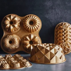 Nordic Ware Cakevorm / Broodbakvorm Jubilee Loaf Goud - 26 x 15 cm