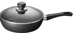 SCANPAN Hapjespan / Sauteerpan met deksel Classic Induction ø 24cm / 2 liter - geschikt voor alle warmtebronnen - standaard anti-aanbaklaag