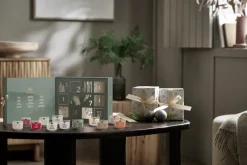 WoodWick Adventskalender 12 Days of Fragrance - 12 Stuks - Geurkaars in Glas - Houten Lont